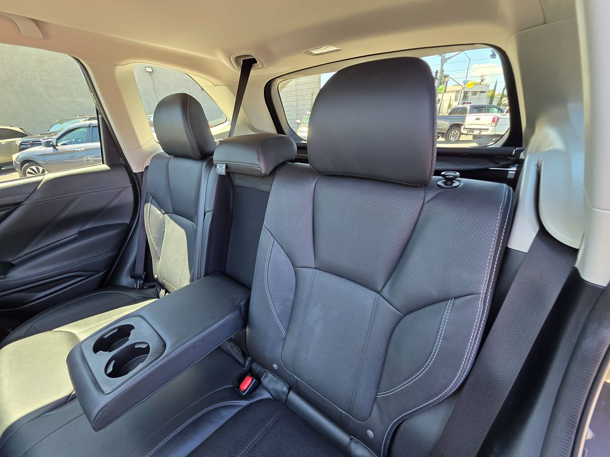 2020 Subaru Forester Limited photo 16
