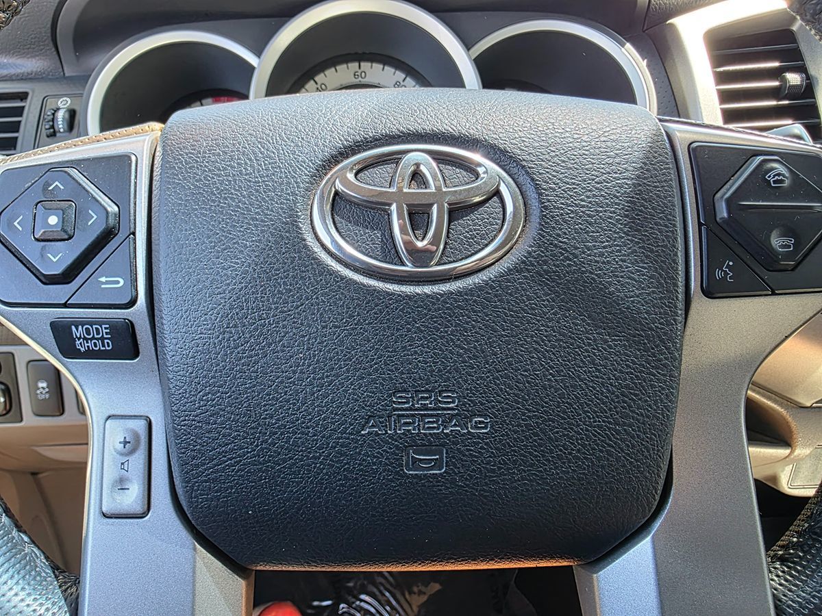 2014 Toyota Tacoma PreRunner TRD Off-Road photo 24