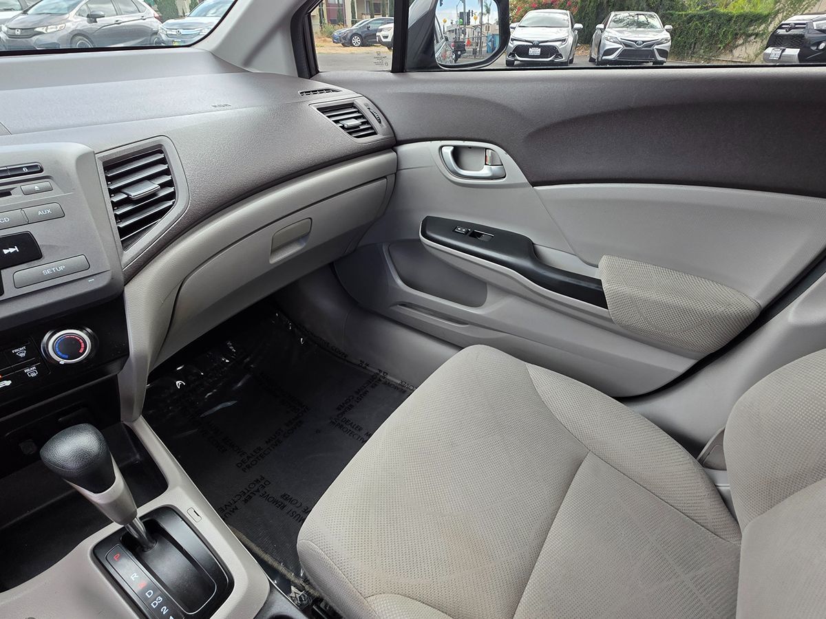 2012 Honda Civic LX photo 22