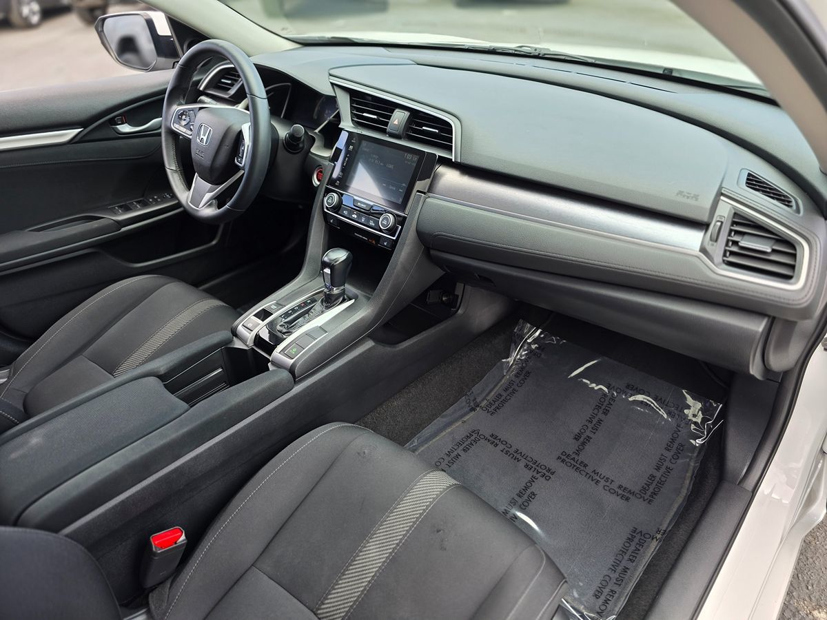 2018 Honda Civic EX-T photo 3