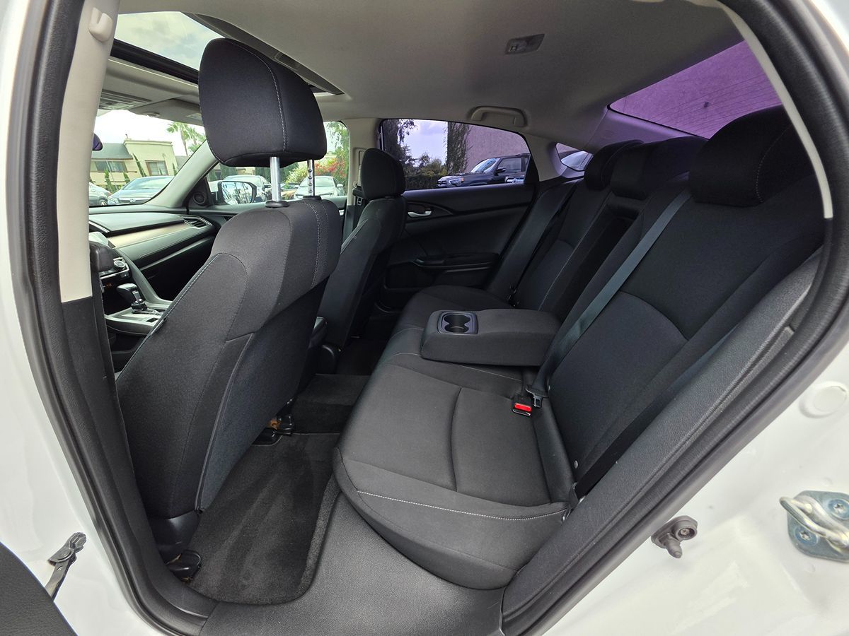 2018 Honda Civic EX-T photo 12