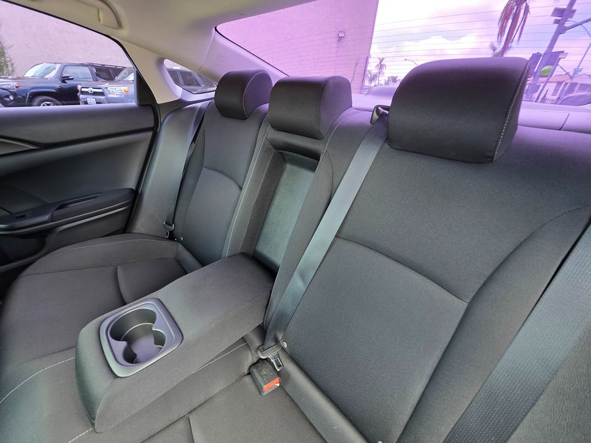 2018 Honda Civic EX-T photo 13