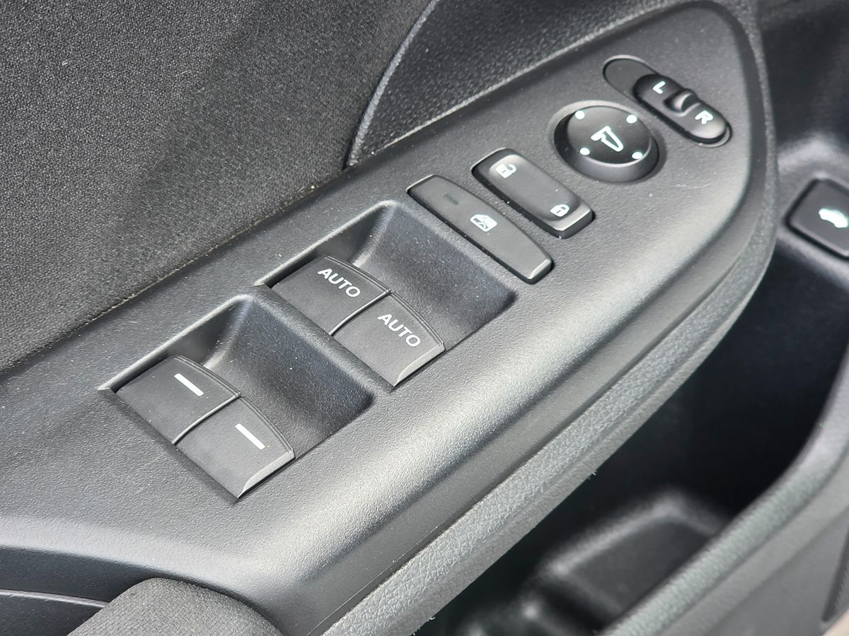 2018 Honda Civic EX-T photo 17