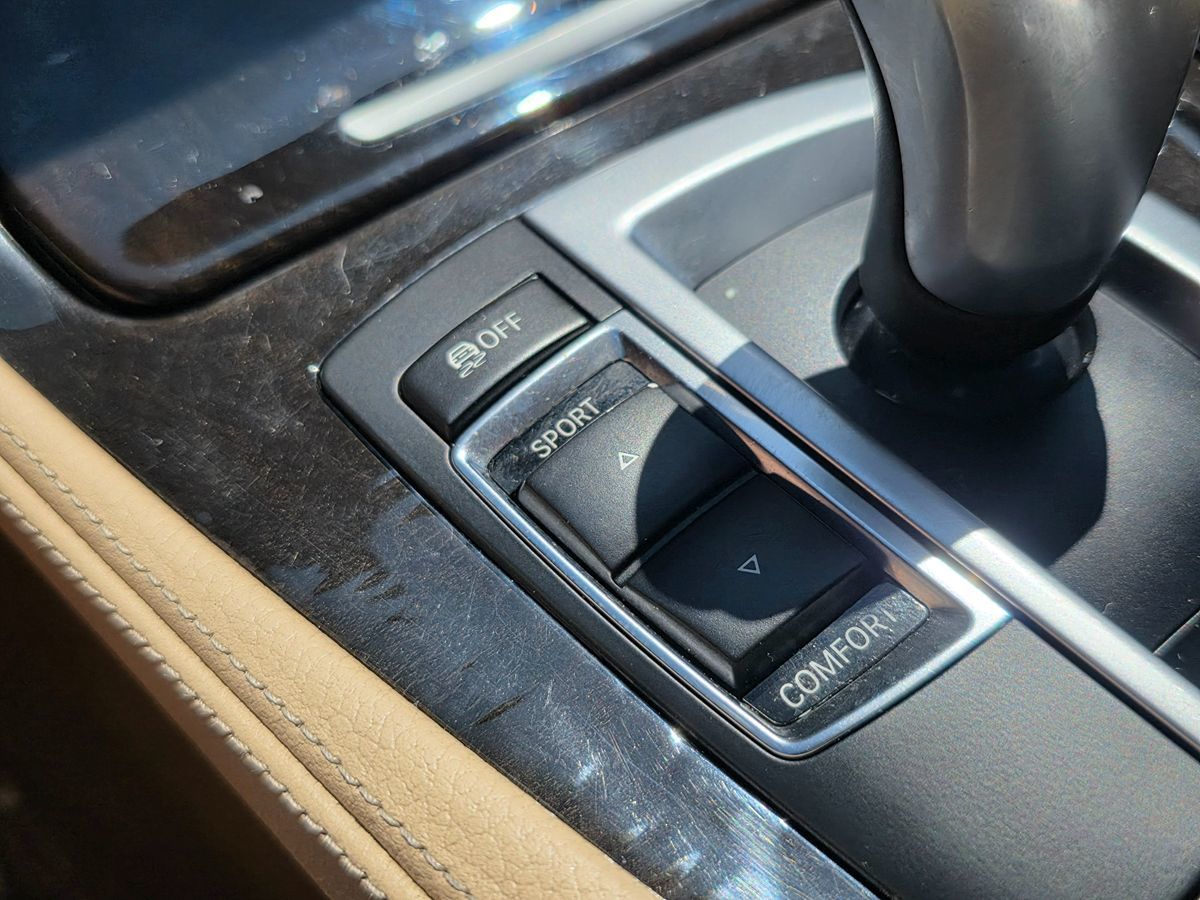 2014 Bmw 535i 5-Series photo 30
