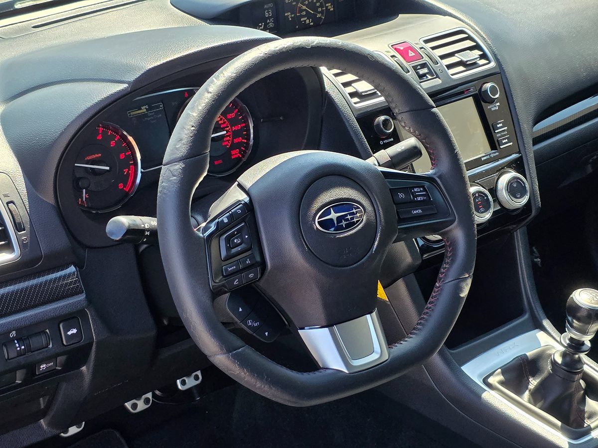 2017 Subaru WRX photo 10
