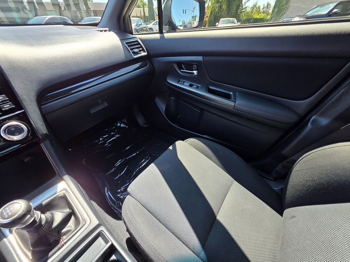 2017 Subaru WRX photo 28