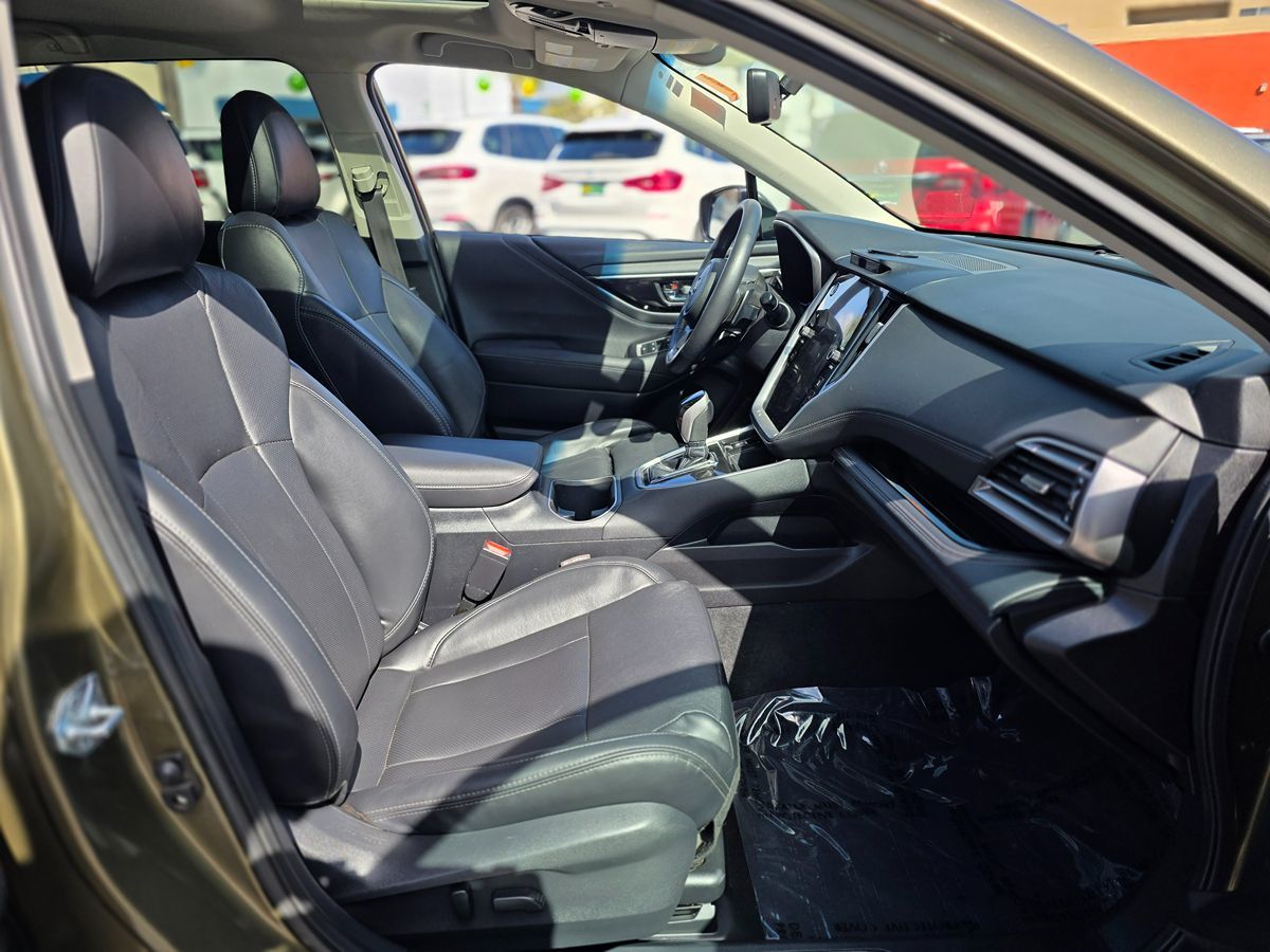 2022 Subaru Outback Limited - Photo 10