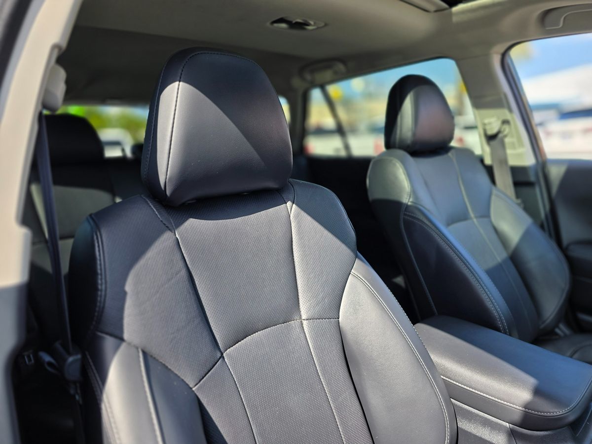 2022 Subaru Outback Limited - Photo 11
