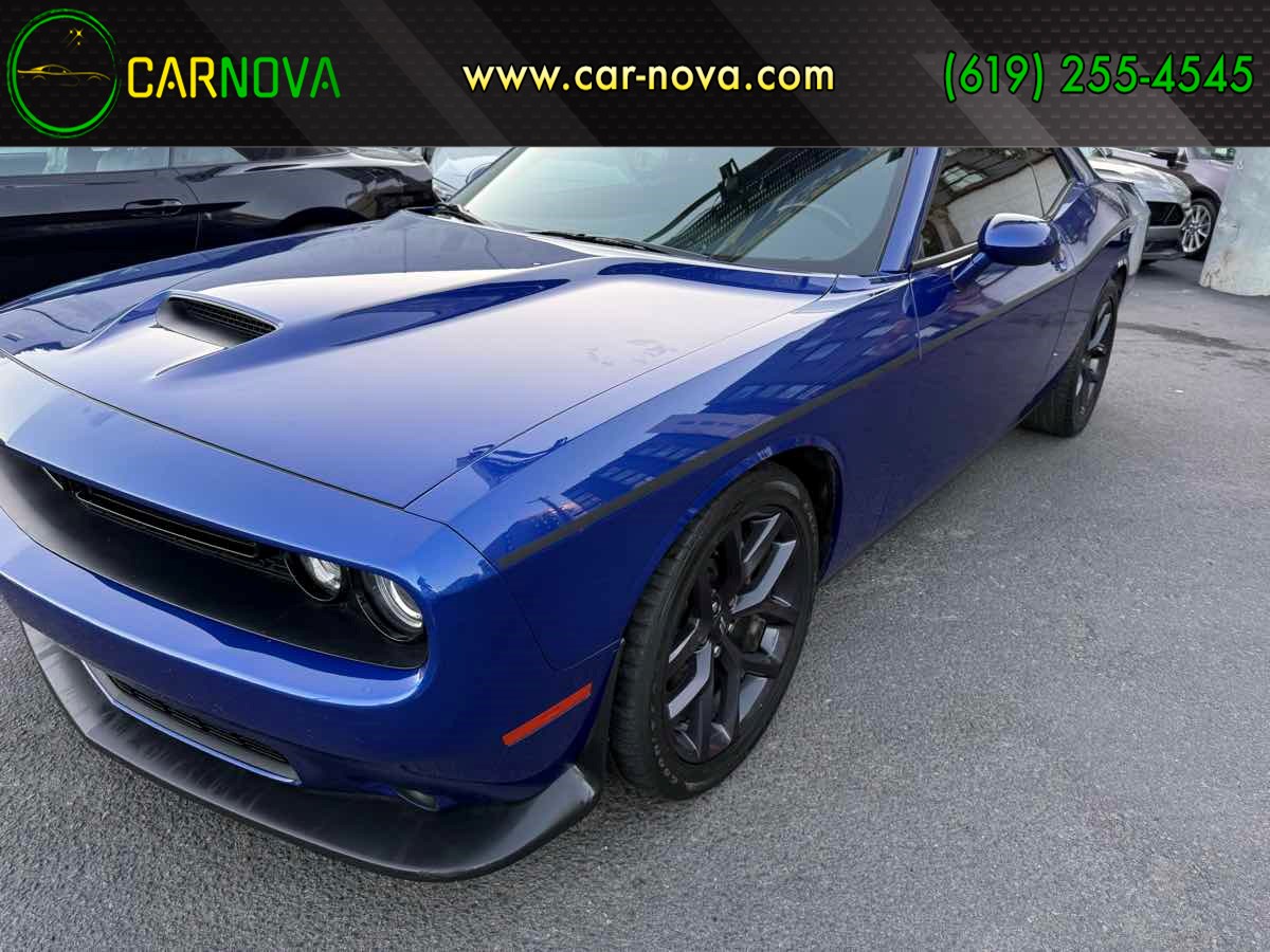 2022 Dodge Challenger GT Auto's photo