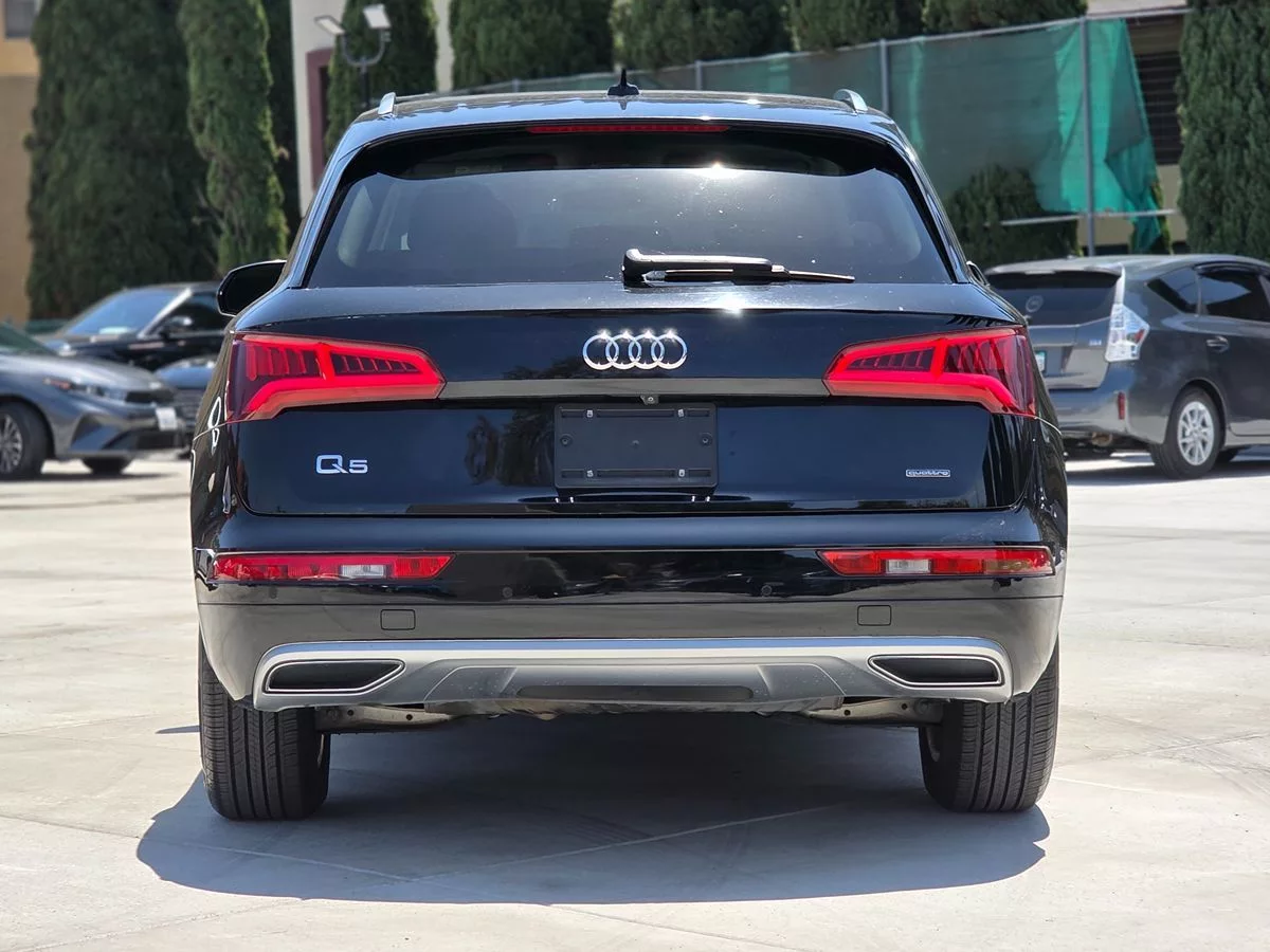 2020 Audi Q5 Premium - Carnova Inc. photo 7