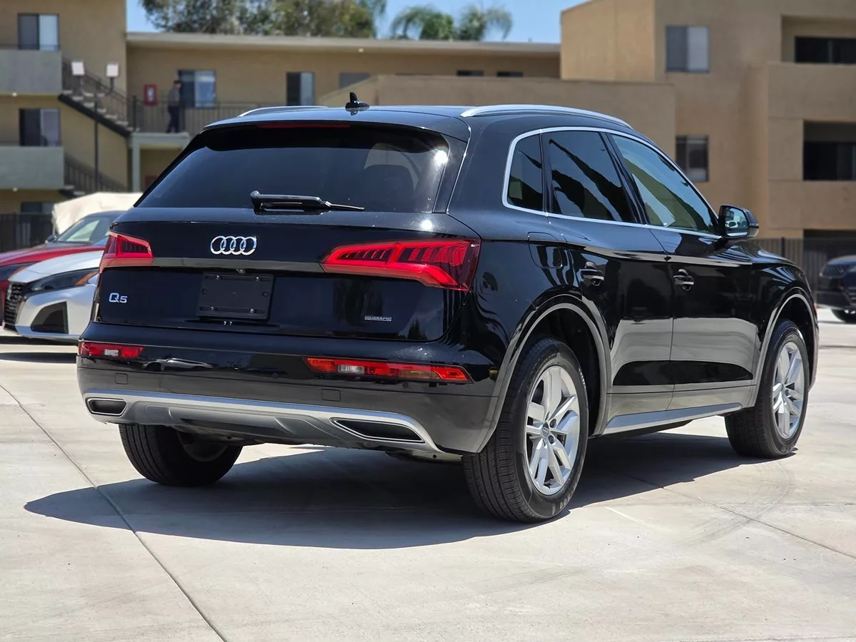 2020 Audi Q5 Premium - Carnova Inc. photo 8
