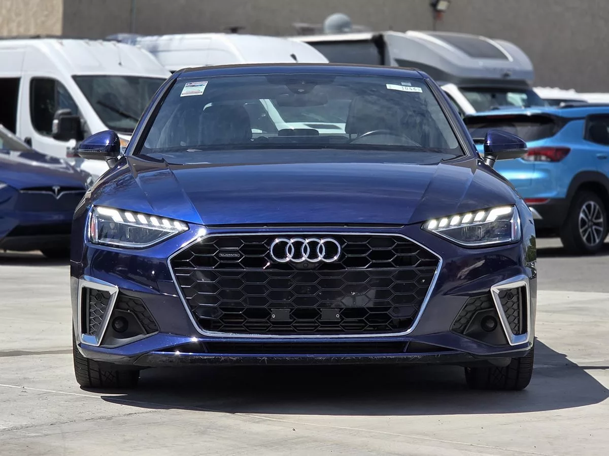 2022 Audi A4 Sedan S line Premium Plus - Carnova Inc. photo 5