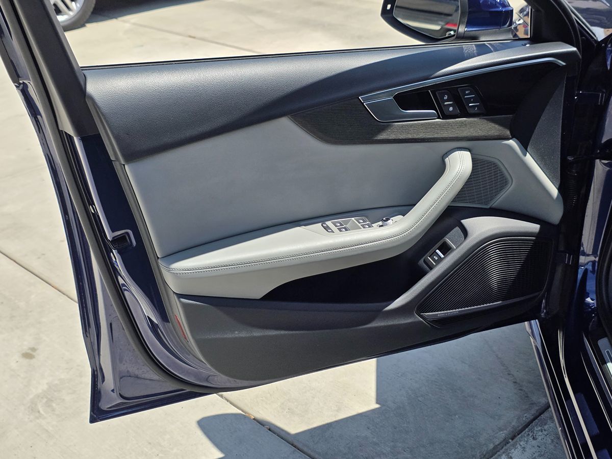 2022 Audi A4 Premium Plus - Photo 23