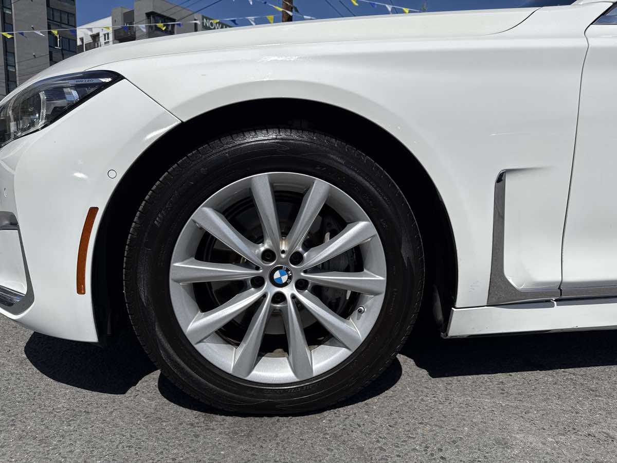 2021 BMW 7 Series 740i - Photo 20