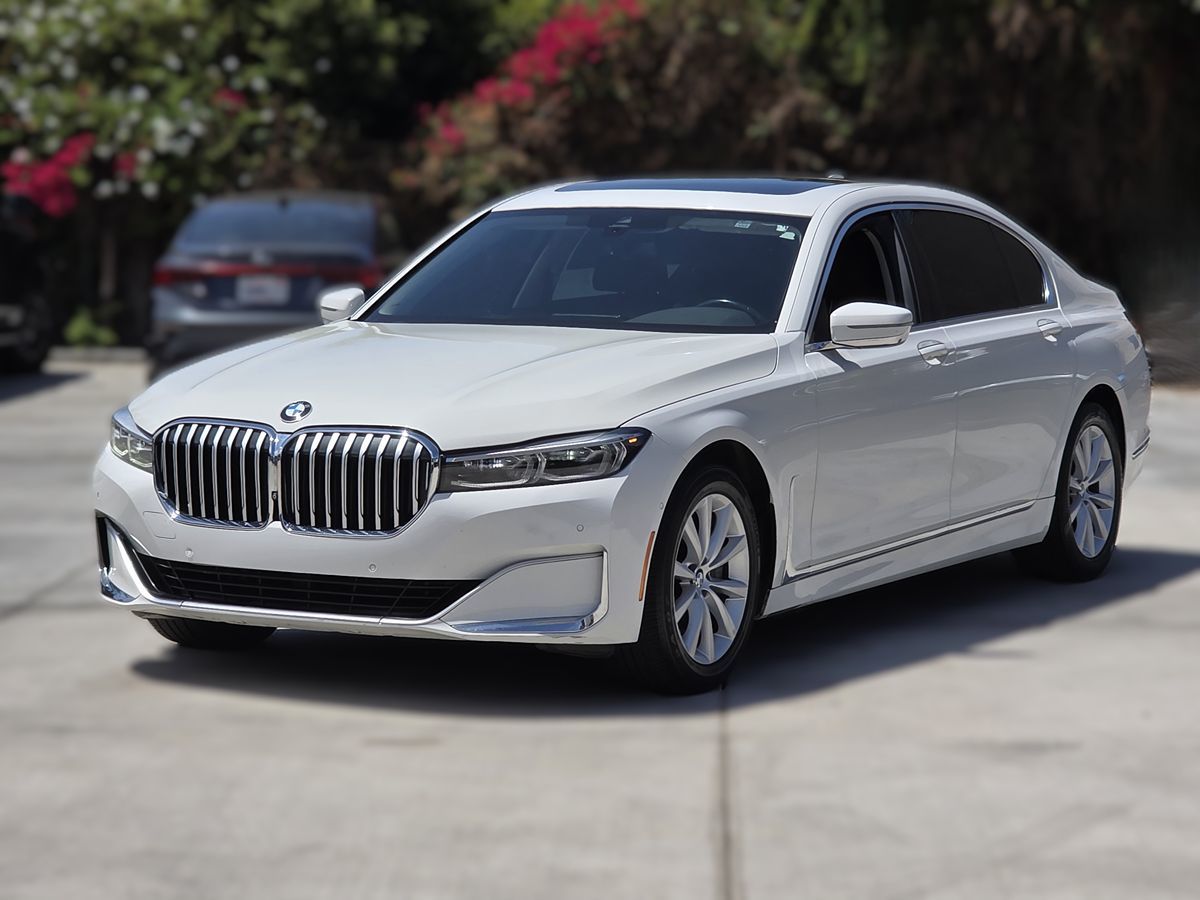 2021 BMW 7 Series 740i - Photo 5