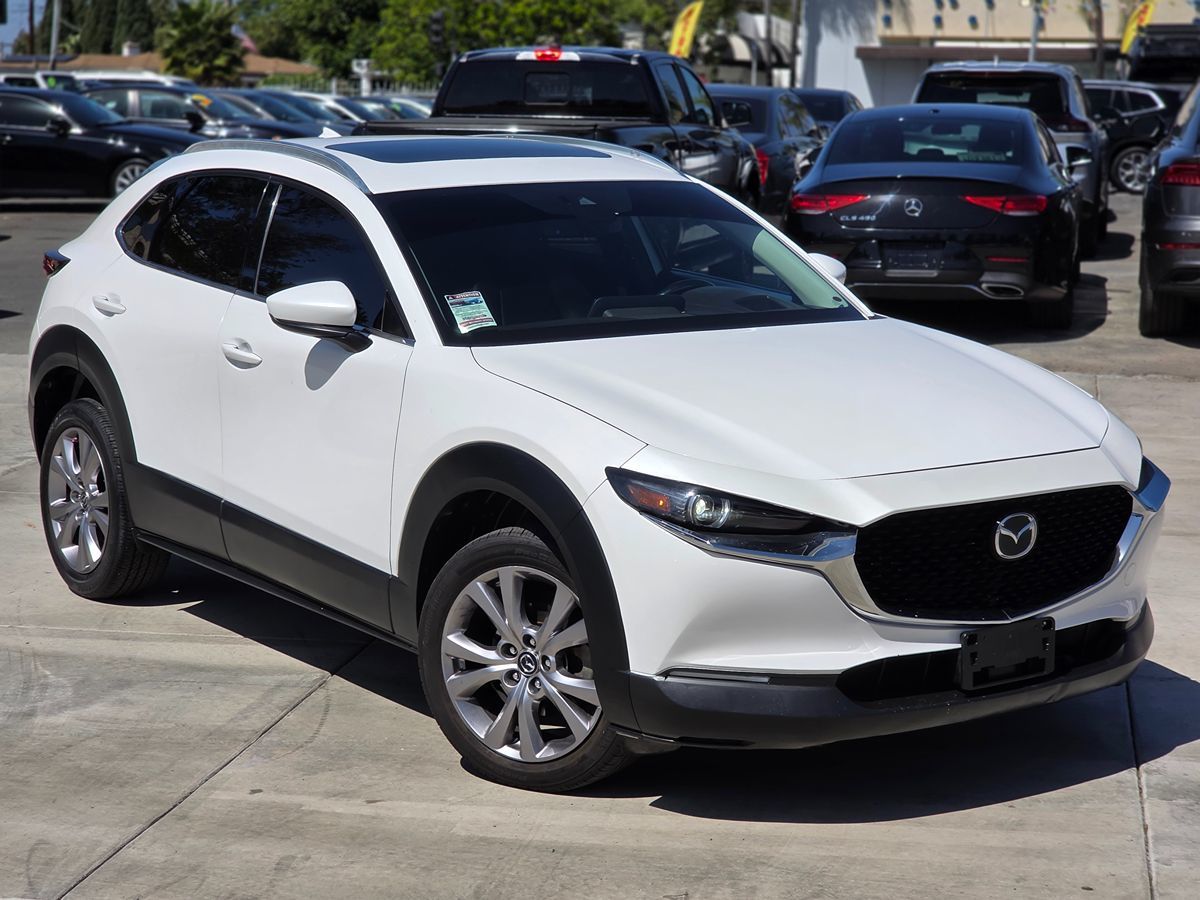 Mazda CX-30 photo 4