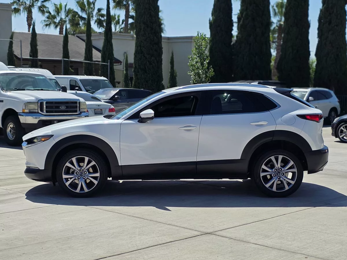 2021 Mazda CX-30 Premium - Carnova Inc. photo 7
