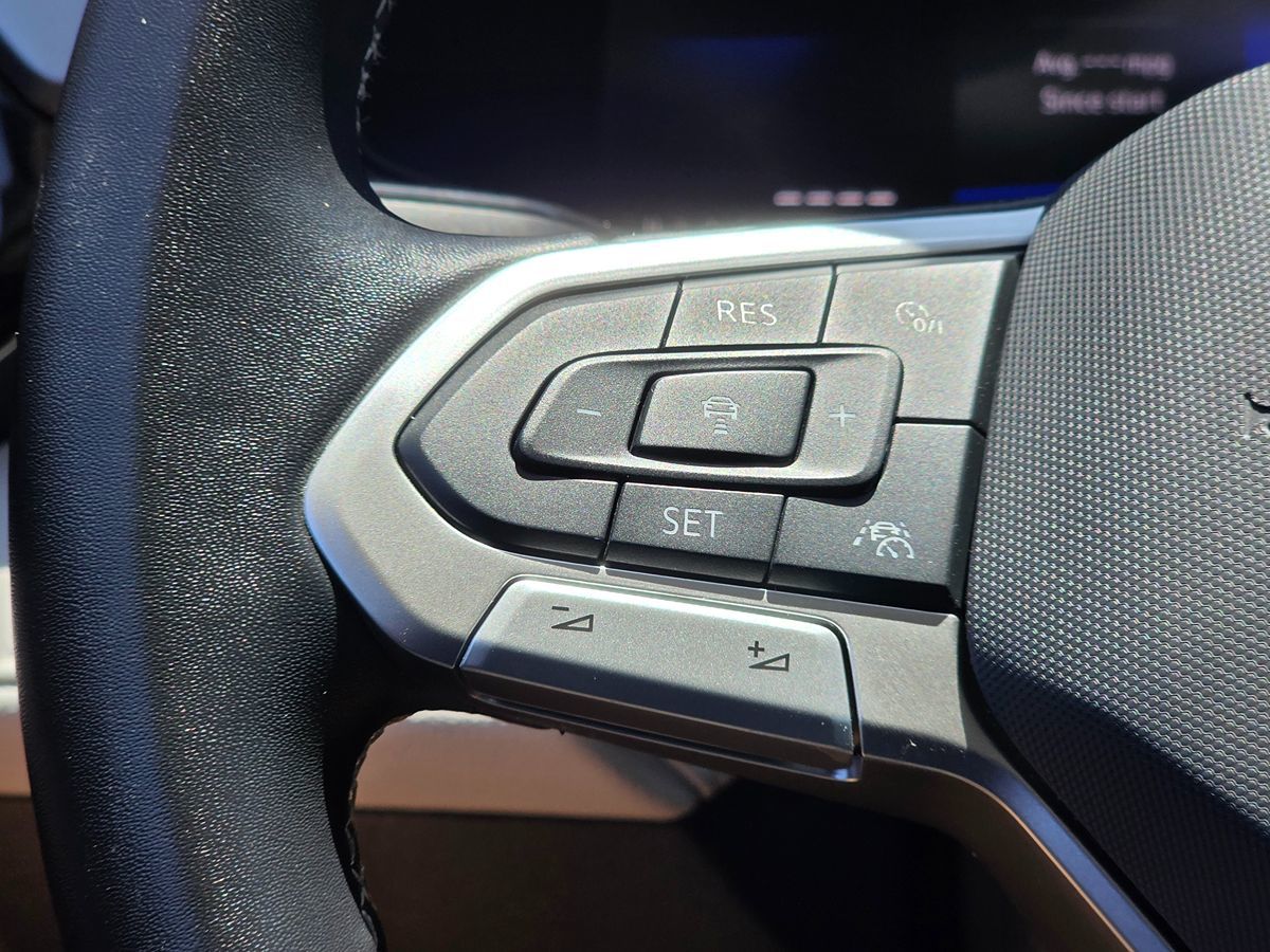 Volkswagen Taos photo 27