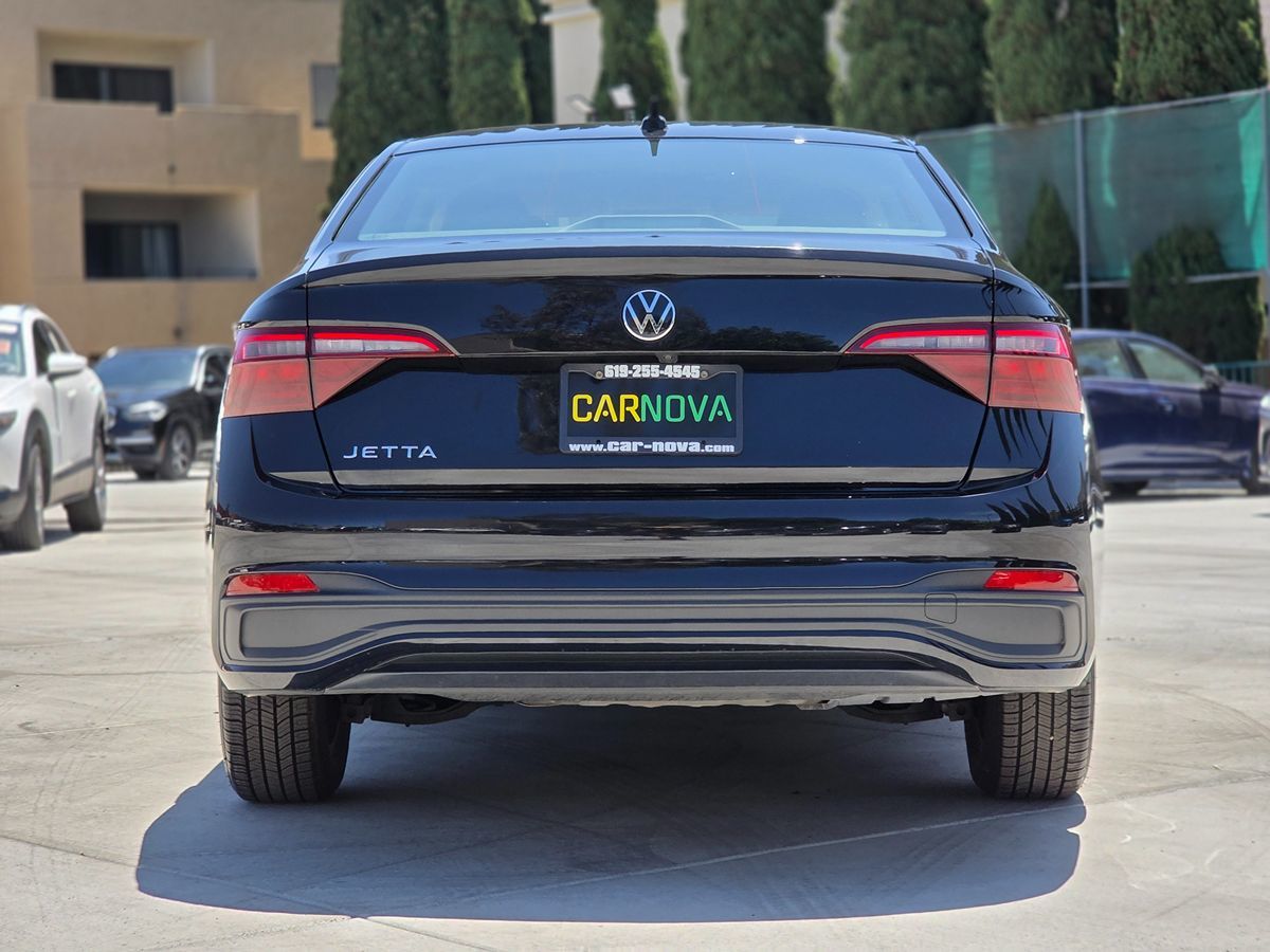 Volkswagen Jetta photo 6