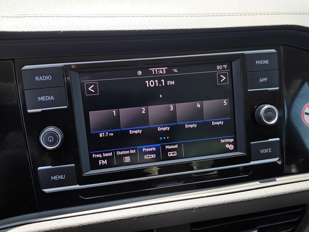 Volkswagen Jetta photo 33