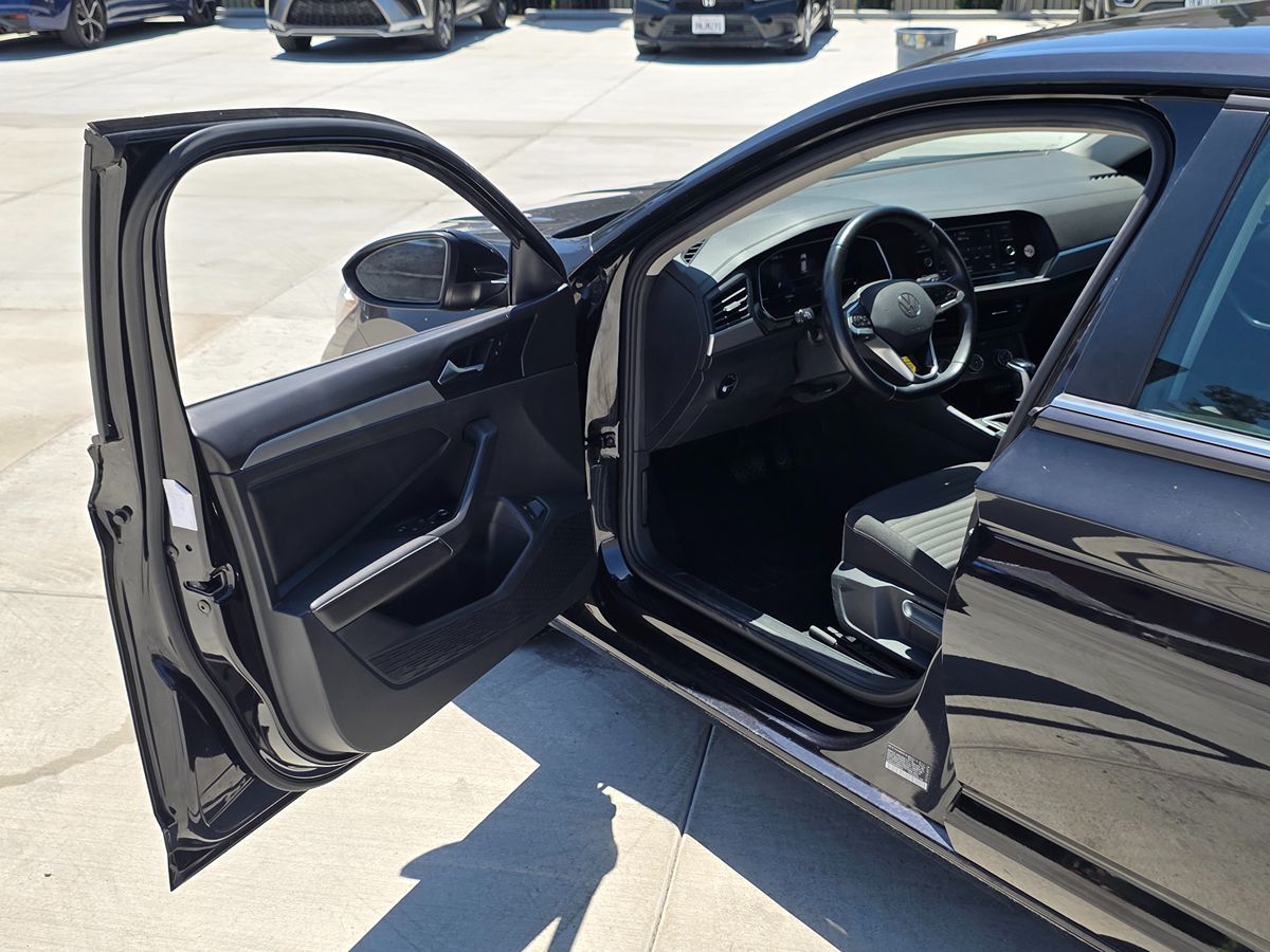 Volkswagen Jetta photo 41