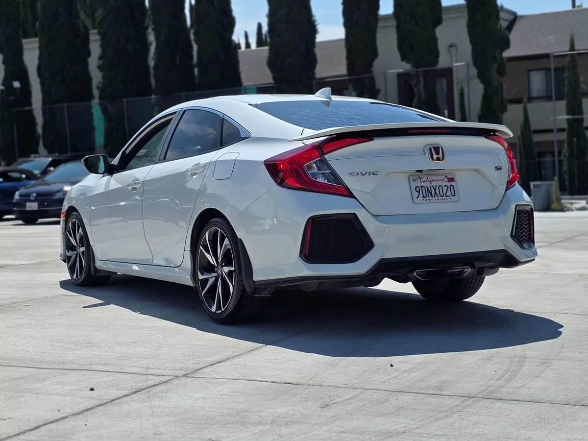 2019 Honda Civic Si Sedan Si - Carnova Inc. photo 6
