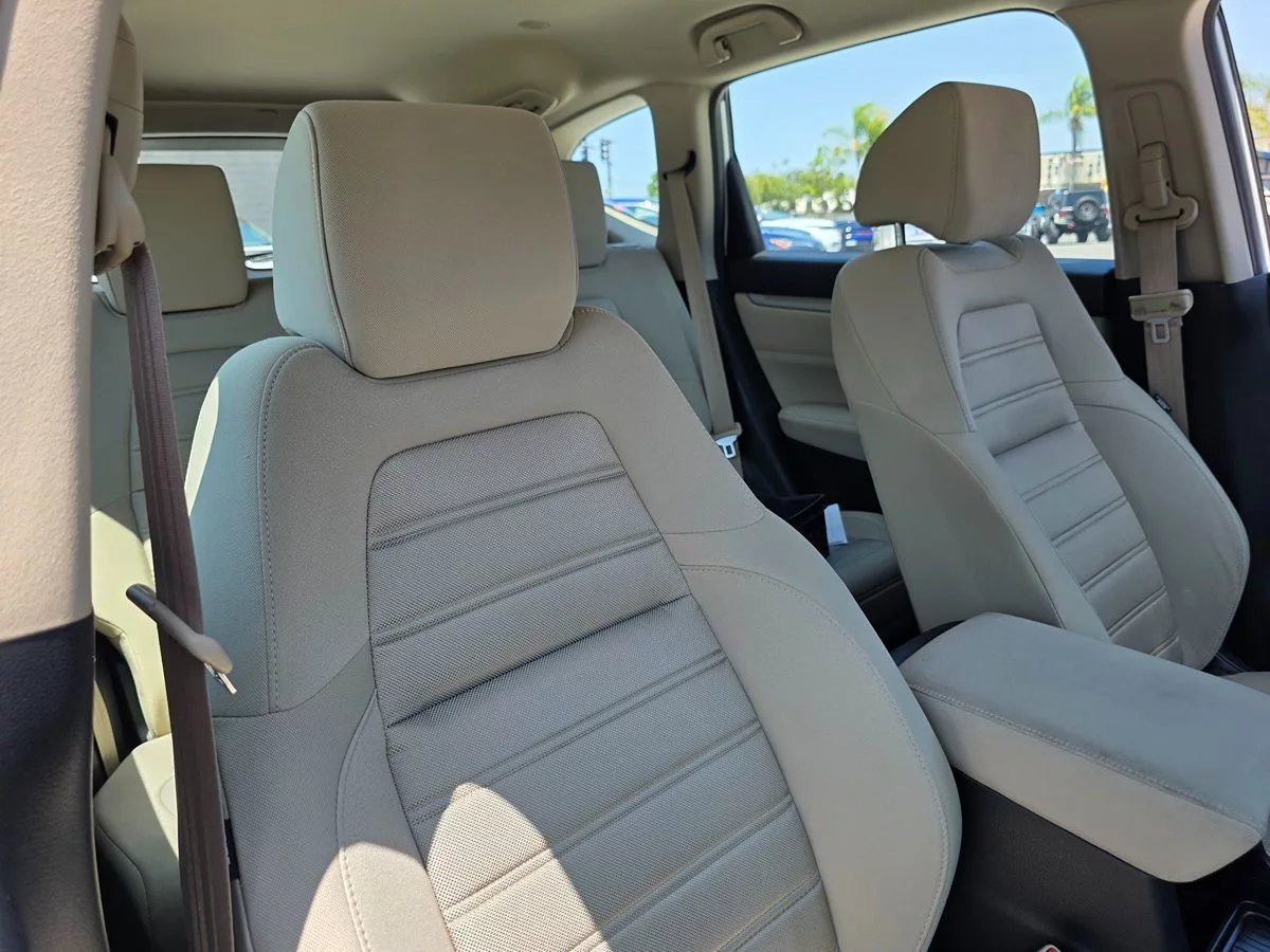 2020 Honda CR-V LX - Carnova Inc. photo 12