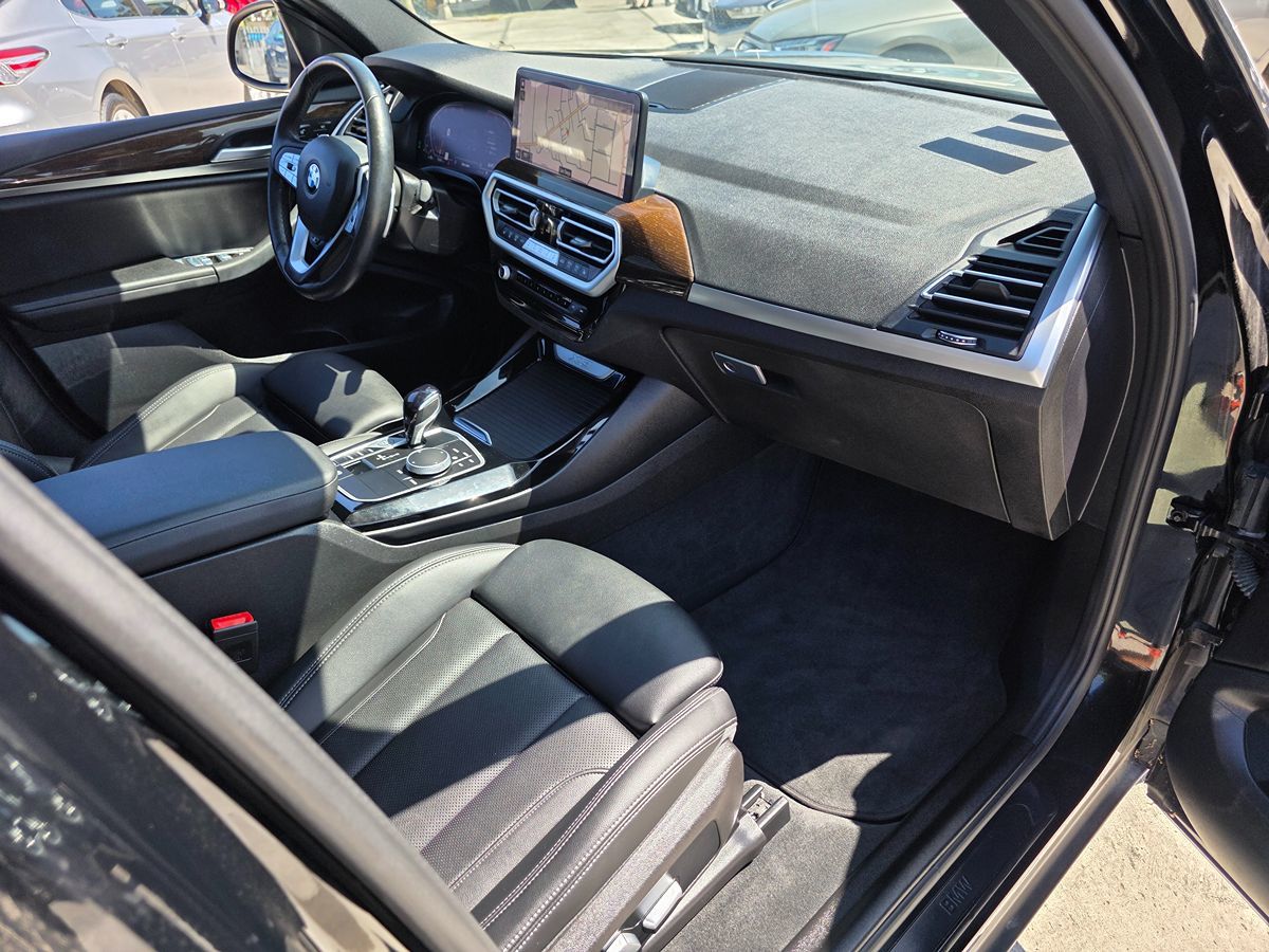 BMW X3 photo 12