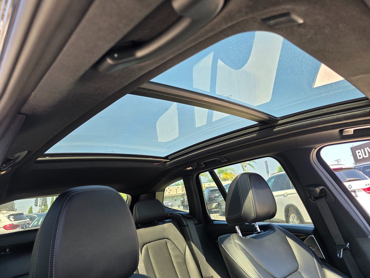 BMW X3 photo 15