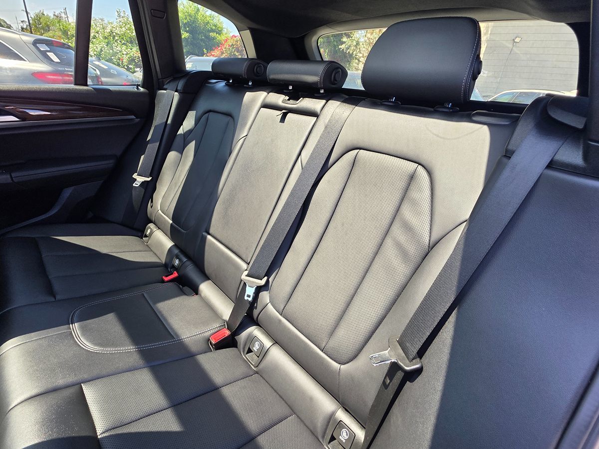 BMW X3 photo 23