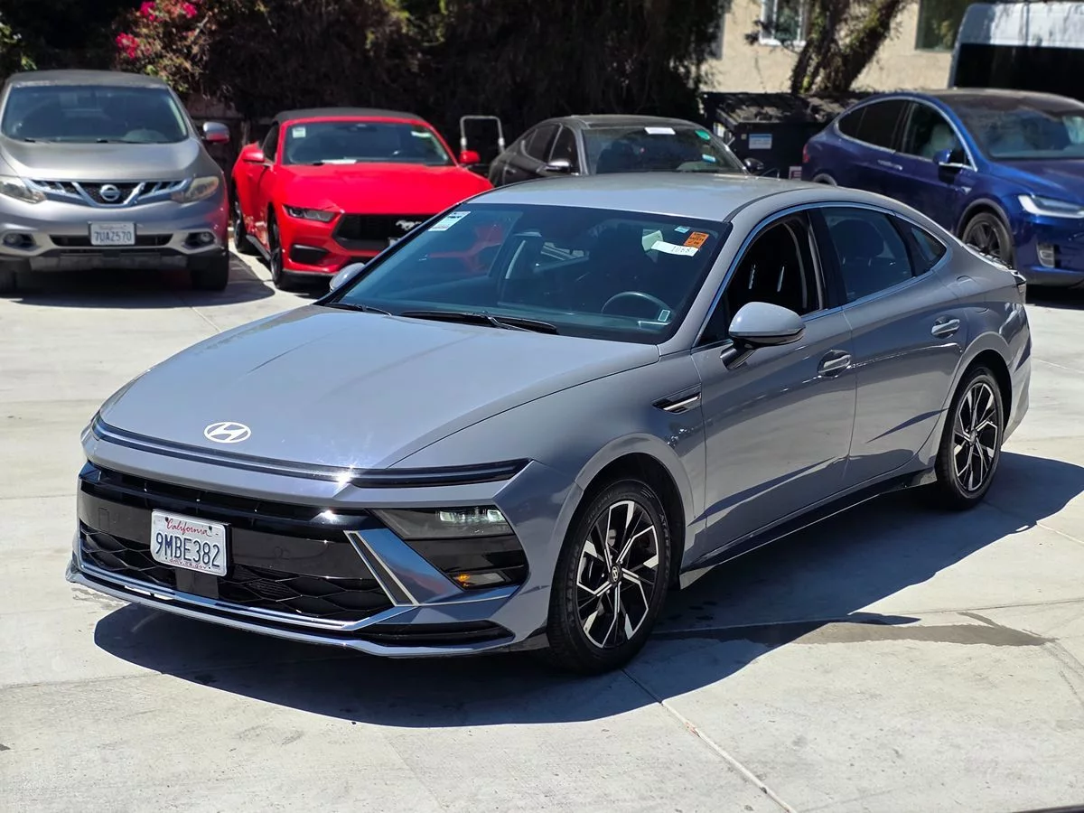 2024 Hyundai Sonata SEL - Carnova Inc. photo 6