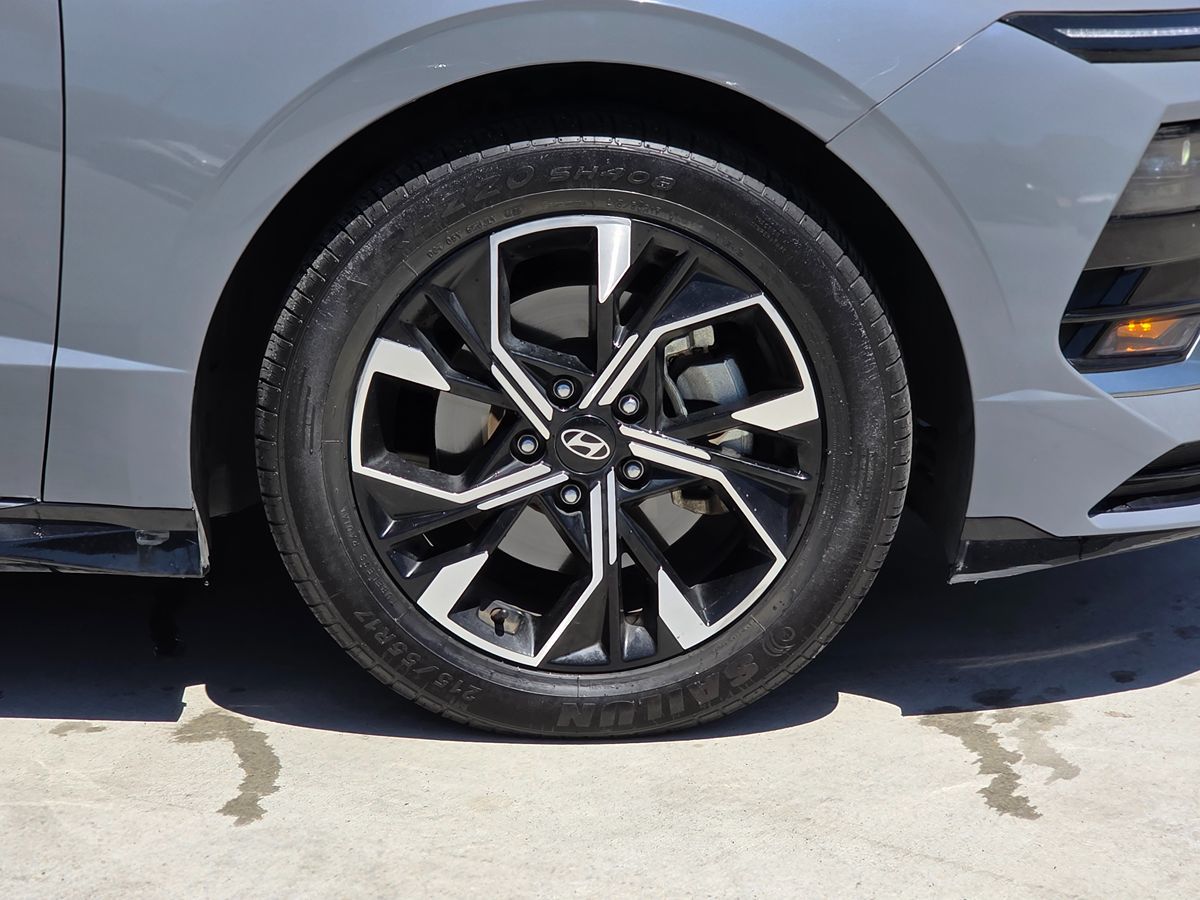 Hyundai Sonata photo 10