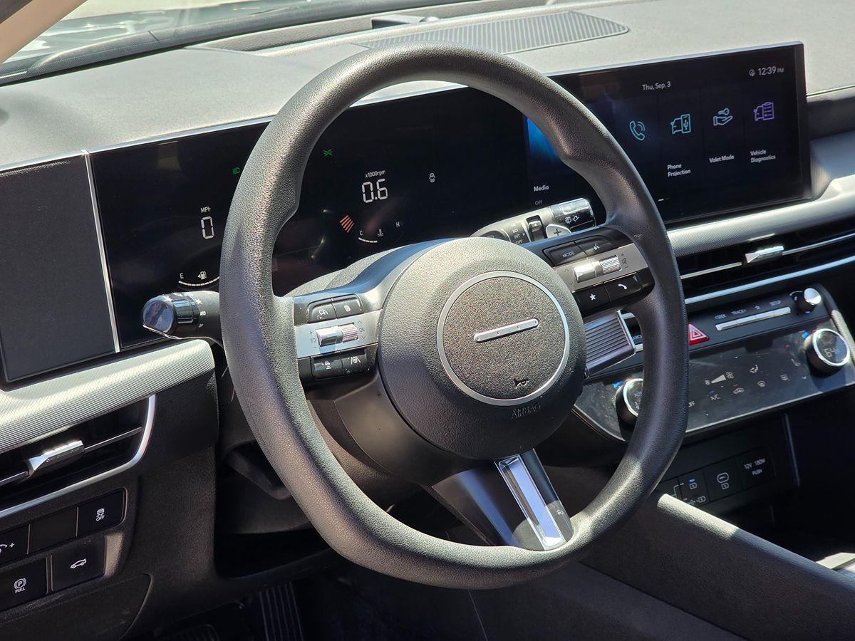 Hyundai Sonata photo 16