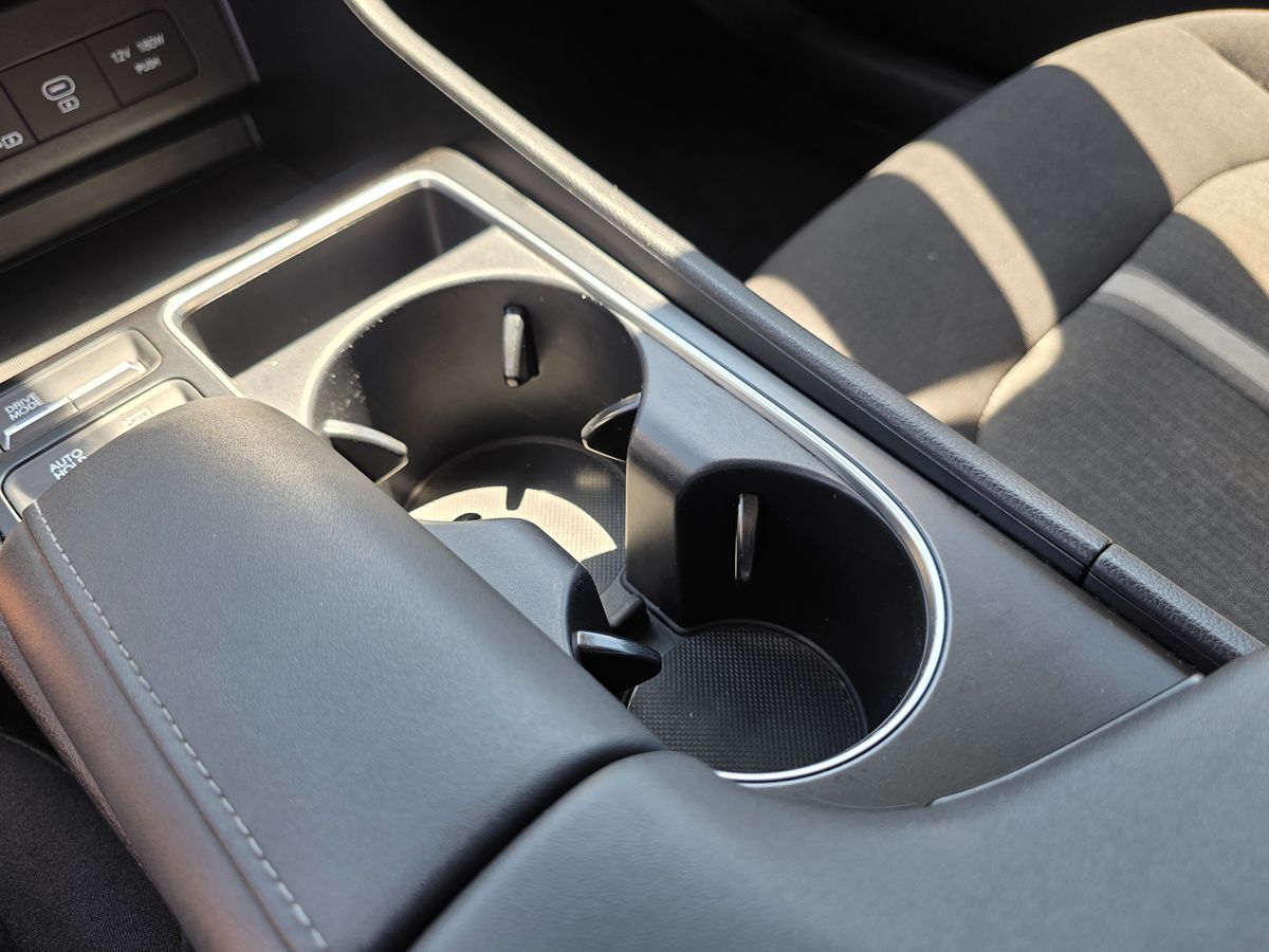 Hyundai Sonata photo 32