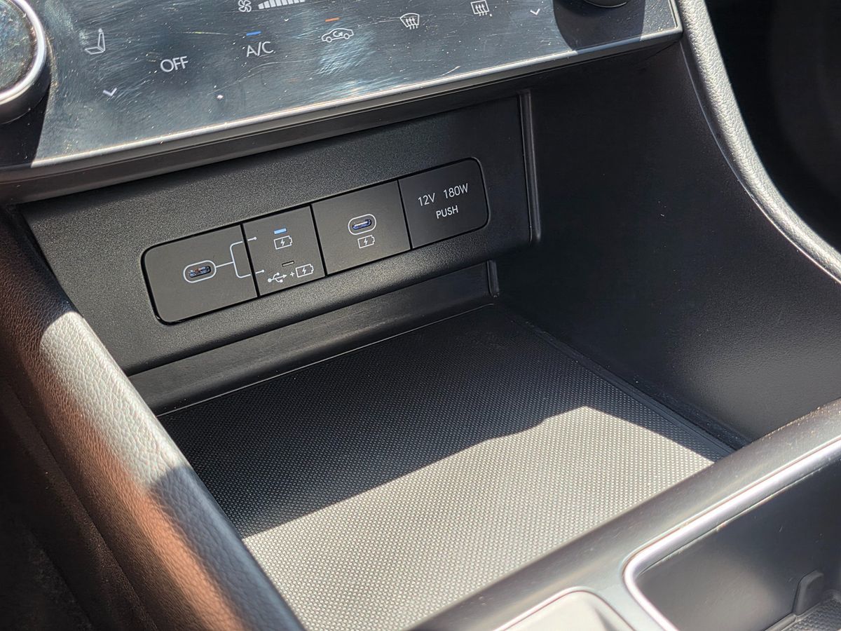 Hyundai Sonata photo 38