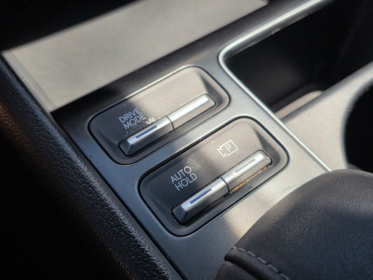 Hyundai Sonata photo 39