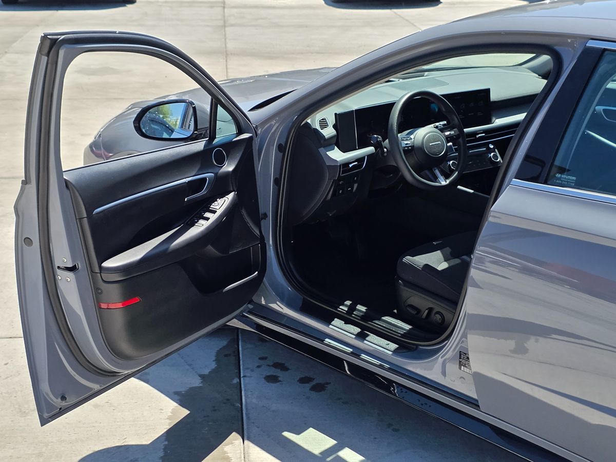 Hyundai Sonata photo 45