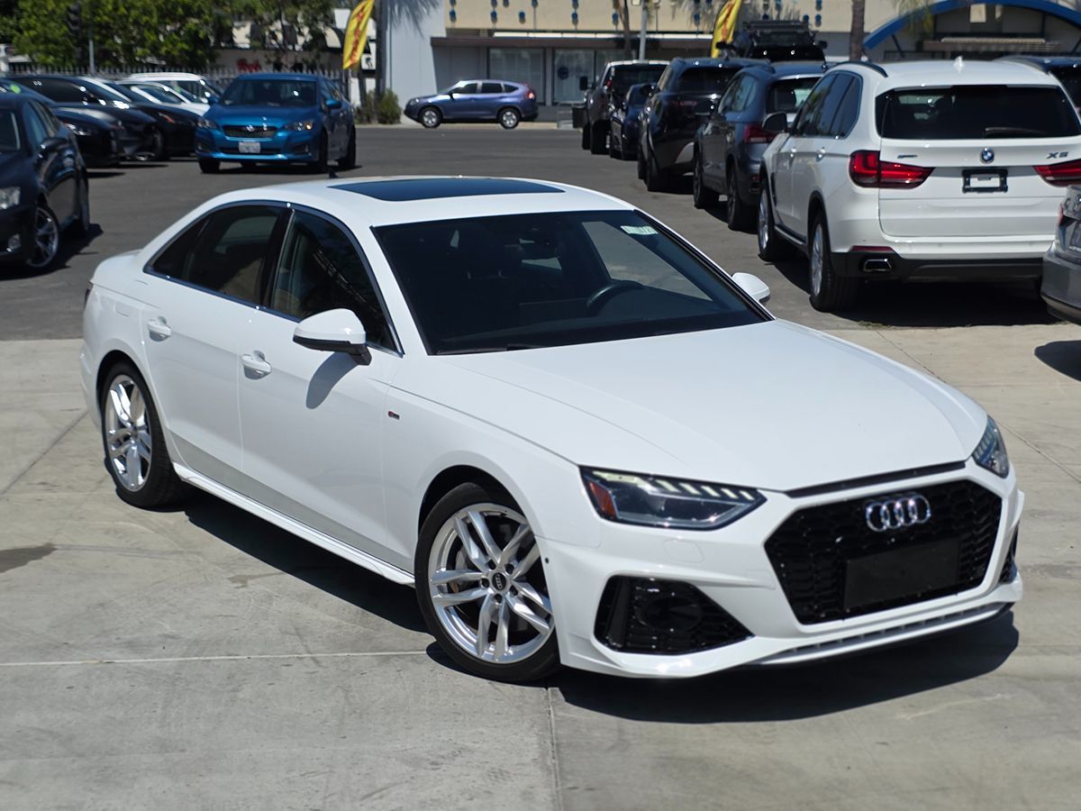 Audi A4 photo 4