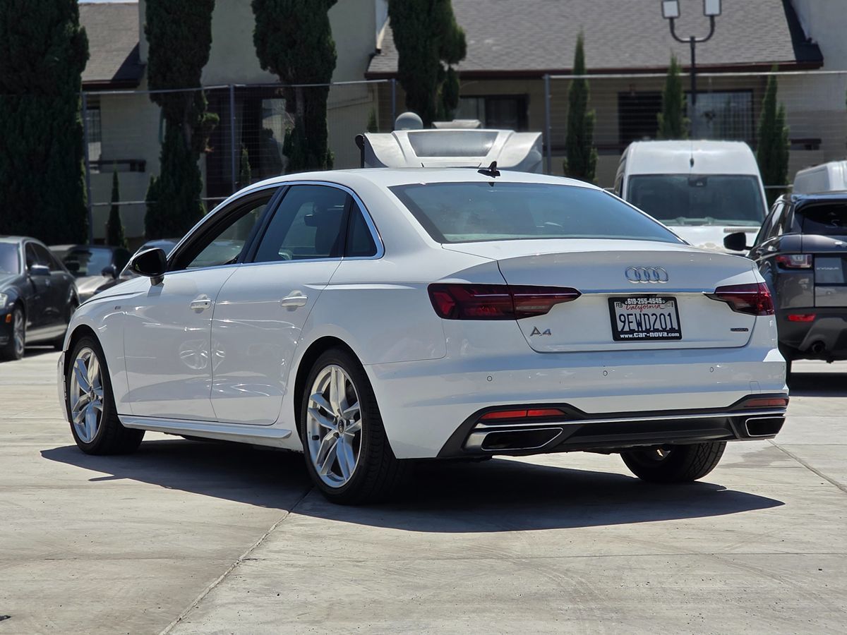Audi A4 photo 7