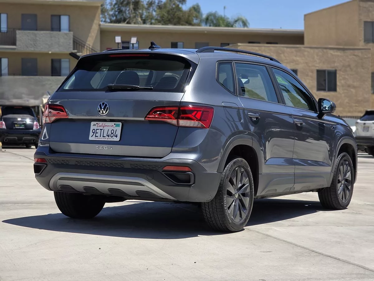 2023 Volkswagen Taos S - Carnova Inc. photo 10