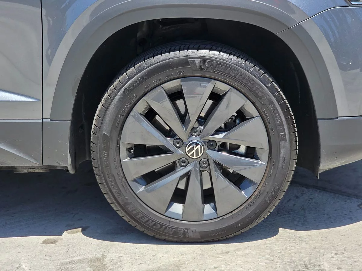 2023 Volkswagen Taos S - Carnova Inc. photo 11