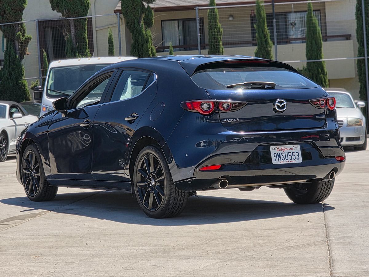 Mazda Mazda3 photo 7