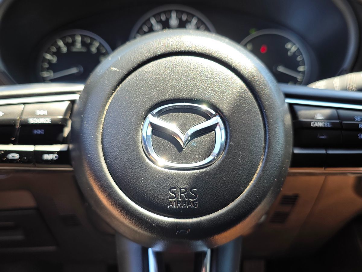 Mazda Mazda3 photo 28