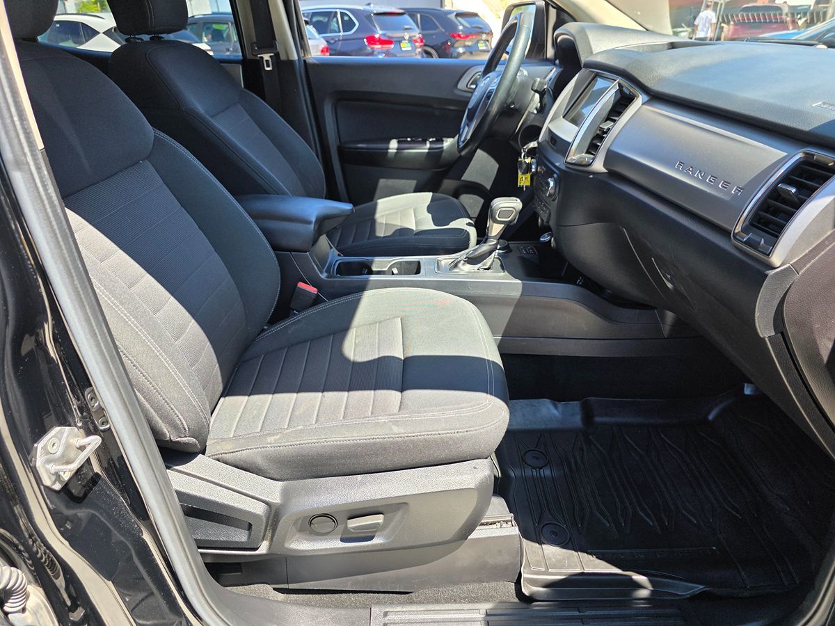 Ford Ranger photo 13