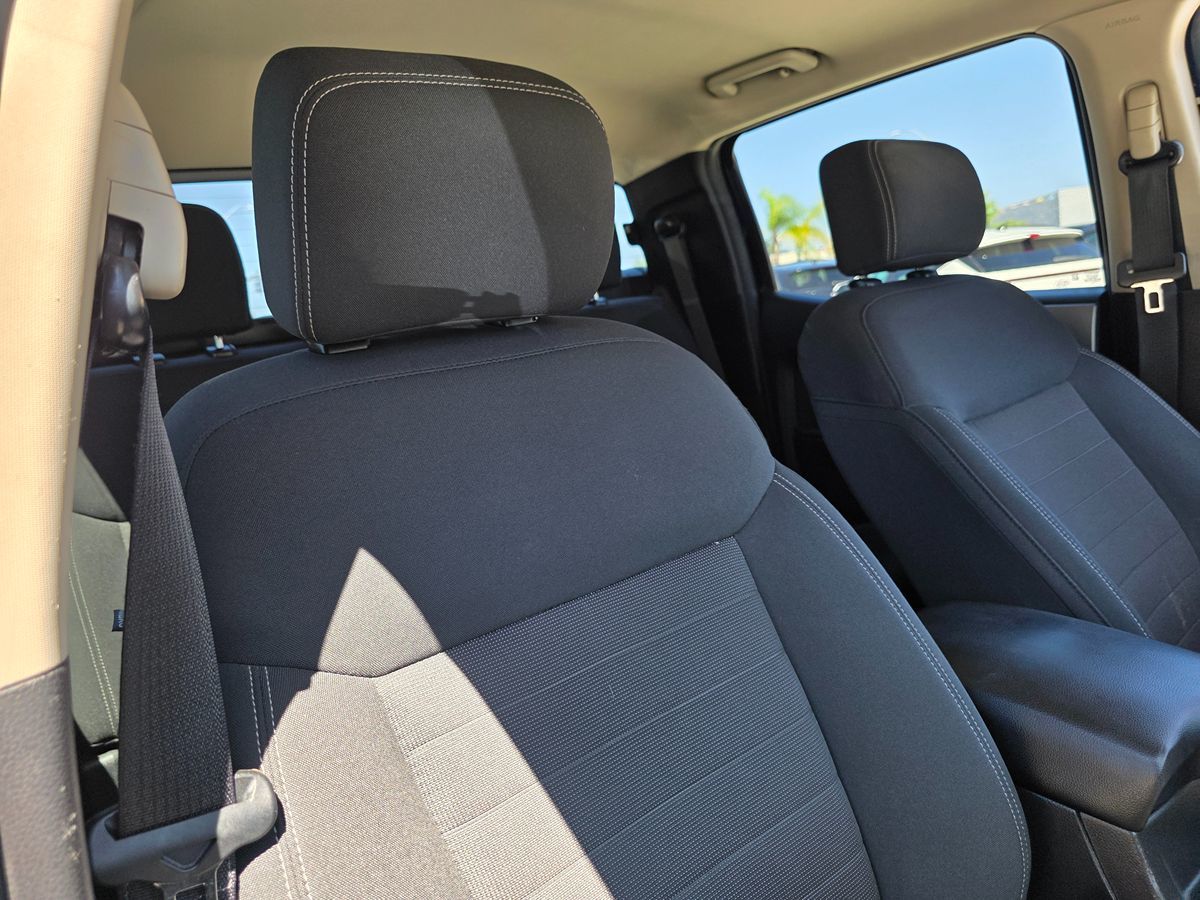 Ford Ranger photo 14
