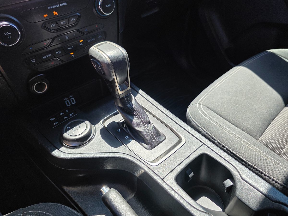 Ford Ranger photo 34