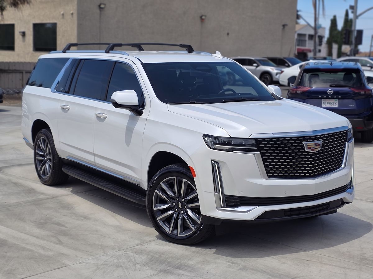 Cadillac Escalade ESV photo 4