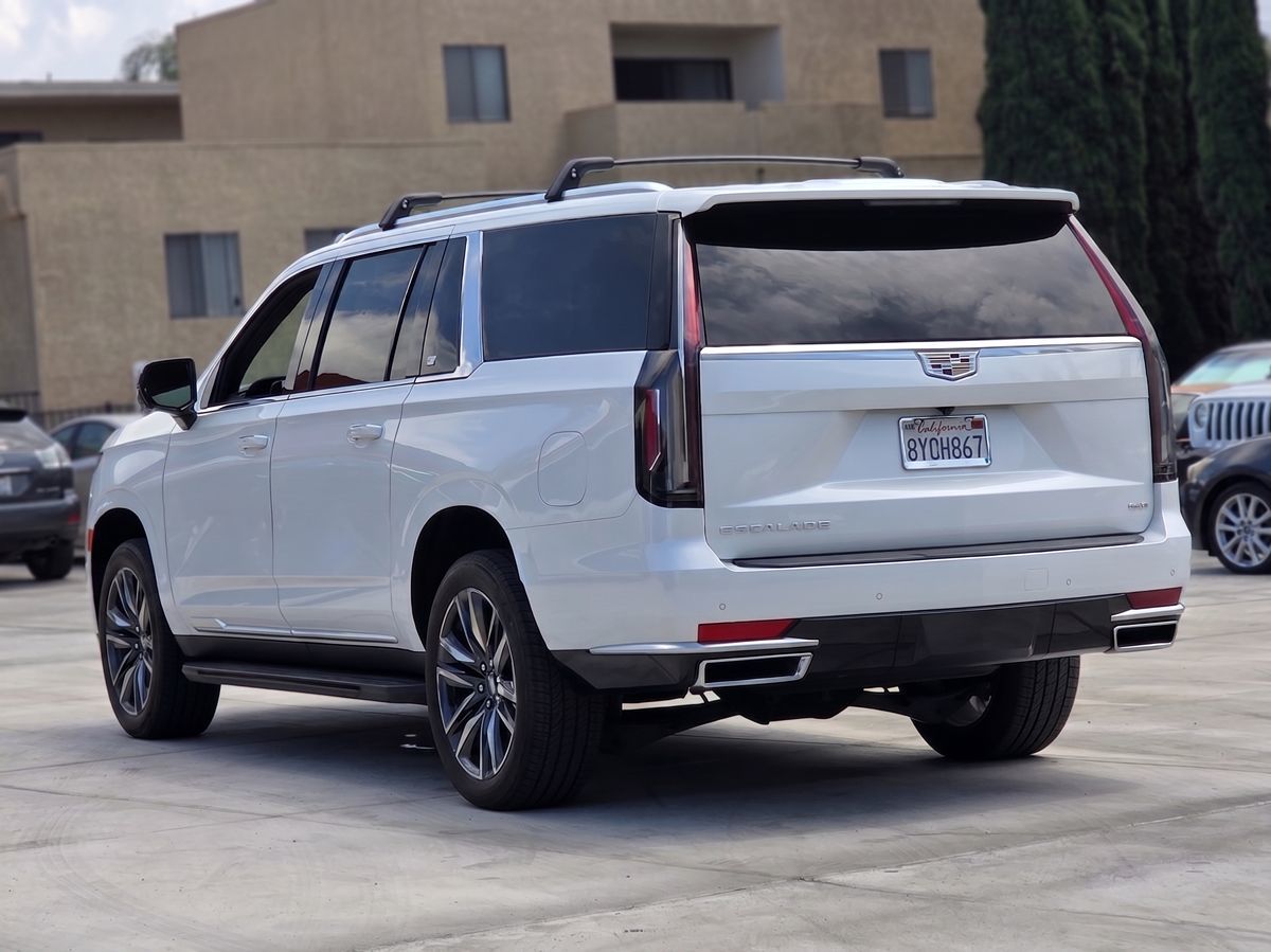 Cadillac Escalade ESV photo 10