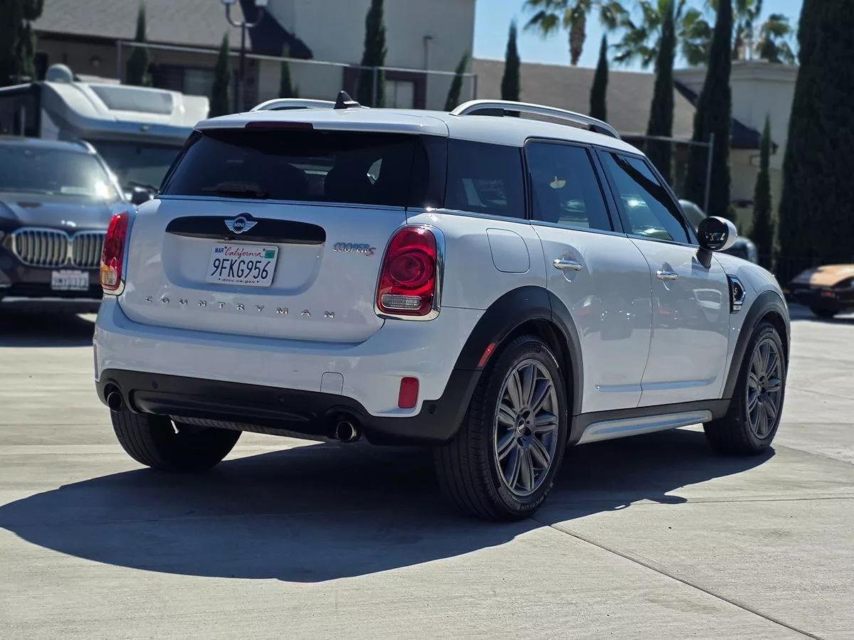 2018 MINI Countryman Cooper S - Carnova Inc. photo 8