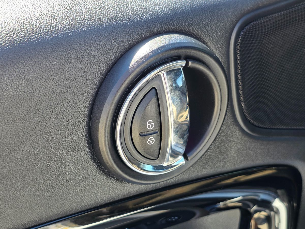 Mini Countryman photo 26
